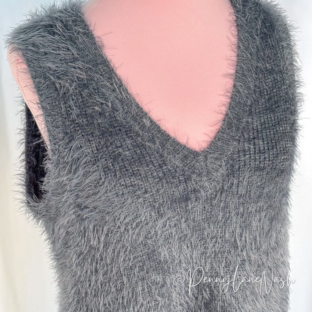Jack by BB Dakota Fuzzy V Neck Sweater Vest - Picture 5 of 9